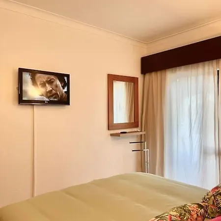 Nature House * 塔维拉